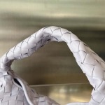 2025年7月7日入荷新作Bottega Veneta   763966  41x20.5x7.5  極品/正規品同様/人気/革/バッグ/AJ工場