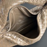 2025年7月7日入荷新作Bottega Veneta   763970   54x24x13  極品/正規品同様/人気/革/バッグ/AJ工場