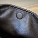 2025年7月7日入荷新作Bottega Veneta   763970   54x24x13  極品/正規品同様/人気/革/バッグ/AJ工場