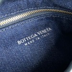 2025年7月7日入荷新作Bottega Veneta    789028   girl   41*20.5*7.5    極品/正規品同様/人気/革/バッグ/AJ工場