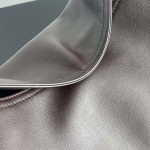 2025年7月7日入荷新作Bottega Veneta  803977  46x21x10  極品/正規品同様/人気/革/バッグ/AJ工場