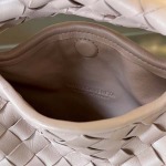 2025年7月7日入荷新作B Mini    777586   25.5x14.5x11  極品/正規品同様/人気/革/バッグ/AJ工場