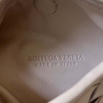 2025年7月7日入荷新作B Mini    777586   25.5x14.5x11  極品/正規品同様/人気/革/バッグ/AJ工場