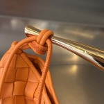 2025年7月7日入荷新作Bottega Veneta  SARDINE  744267    20x12x2.5    極品/正規品同様/人気/革/バッグ/AJ工場