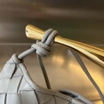 2025年7月7日入荷新作Bottega Veneta  SARDINE  744267    20x12x2.5    極品/正規品同様/人気/革/バッグ/AJ工場