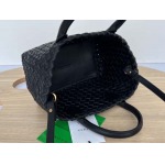 2025年7月7日入荷新作 Bottega Veneta Mini Cabat  709464   20x15x12   極品/正規品同様/人気/革/バッグ/AJ工場