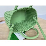 2025年7月7日入荷新作 Bottega Veneta Mini Cabat  709464   20x15x12   極品/正規品同様/人気/革/バッグ/AJ工場