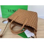 2025年7月7日入荷新作 Bottega Veneta Mini Cabat  709464   20x15x12   極品/正規品同様/人気/革/バッグ/AJ工場