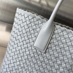 2025年7月7日入荷新作#BCabat 608810  Logo  Bottega Veneta  45cm  32x23x16    極品/正規品同様/人気/革/バッグ/AJ工場