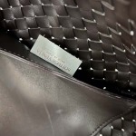 2025年7月7日入荷新作#BCabat 608810  Logo  Bottega Veneta  45cm  32x23x16    極品/正規品同様/人気/革/バッグ/AJ工場