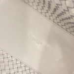 2025年7月7日入荷新作#BCabat 608810  Logo  Bottega Veneta  45cm  32x23x16    極品/正規品同様/人気/革/バッグ/AJ工場