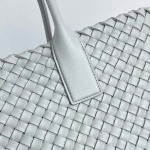 2025年7月7日入荷新作#BCabat608811  Logo  Bottega Veneta  51x45x20   極品/正規品同様/人気/革/バッグ/AJ工場