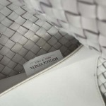 2025年7月7日入荷新作#BCabat608811  Logo  Bottega Veneta  51x45x20   極品/正規品同様/人気/革/バッグ/AJ工場