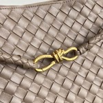 2025年7月7日入荷新作Bottega Veneta 2023Andiamo   743575   45*22*34   極品/正規品同様/人気/革/バッグ/AJ工場