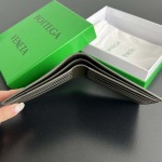 2025年7月7日入荷新作Bottega Veneta 605721   115x95    極品/正規品同様/人気/革/バッグ/AJ工場