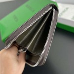 2025年7月7日入荷新作Bottega Veneta  593217  19x10x2    極品/正規品同様/人気/革/バッグ/AJ工場