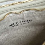 2025年7月7日入荷新作Bottega Veneta Gemelli  796638 Gemelli    26x15x8    極品/正規品同様/人気/革/バッグ/AJ工場