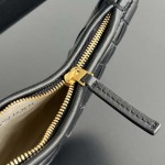 2025年7月7日入荷新作Bottega Veneta Gemelli  796638 Gemelli    26x15x8    極品/正規品同様/人気/革/バッグ/AJ工場