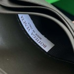 2025年7月7日入荷新作  Bottega Veneta796964   240  size10.2*8.2極品/正規品同様/人気/革/バッグ/AJ工場