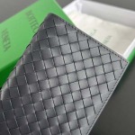 2025年7月7日入荷新作  Bottega Veneta 817398   13.3x9.5 極品/正規品同様/人気/革/バッグ/AJ工場