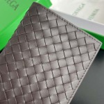 2025年7月7日入荷新作  Bottega Veneta 817398   13.3x9.5 極品/正規品同様/人気/革/バッグ/AJ工場