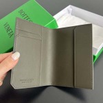 2025年7月7日入荷新作  Bottega Veneta 817398   13.3x9.5 極品/正規品同様/人気/革/バッグ/AJ工場