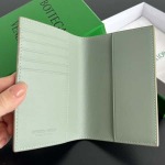 2025年7月7日入荷新作  Bottega Veneta 607482  13.3x9.5 極品/正規品同様/人気/革/バッグ/AJ工場