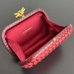 2025年7月7日入荷新作 Bottega Veneta Knot  717622  knot Logo  20x12x5.5 極品/正規品同様/人気/革/バッグ/AJ工場