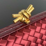 2025年7月7日入荷新作 Bottega Veneta Knot  717622  knot Logo  20x12x5.5 極品/正規品同様/人気/革/バッグ/AJ工場