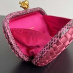 2025年7月7日入荷新作 Bottega Veneta Knot  717622  knot Logo  20x12x5.5 極品/正規品同様/人気/革/バッグ/AJ工場