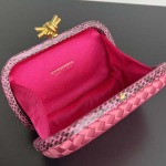 2025年7月7日入荷新作 Bottega Veneta Knot  717622  knot Logo  20x12x5.5 極品/正規品同様/人気/革/バッグ/AJ工場