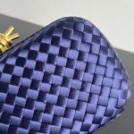 2025年7月7日入荷新作 Bottega Veneta Knot  717622  knot Logo  20x12x5.5 極品/正規品同様/人気/革/バッグ/AJ工場