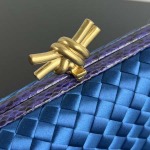 2025年7月7日入荷新作 Bottega Veneta Knot  717622  knot Logo  20x12x5.5 極品/正規品同様/人気/革/バッグ/AJ工場