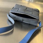 2025年7月7日入荷新作 730027  Bottega Veneta  20x15x5   極品/正規品同様/人気/革/バッグ/AJ工場