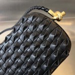 2025年7月7日入荷新作  Bottega Veneta Knot 717623  knotLogo  20x12x5.5   極品/正規品同様/人気/革/バッグ/AJ工場