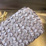 2025年7月7日入荷新作 Bottega Veneta Kont 717622  /   19*11.5*5P極品/正規品同様/人気/革/バッグ/AJ工場