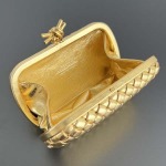 2025年7月7日入荷新作  Bottega Veneta Knot 717622  knotLogo  20x12x5.5   極品/正規品同様/人気/革/バッグ/AJ工場