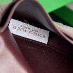 2025年7月7日入荷新作 Bottega Veneta  749940  10  14.5x9.5 極品/正規品同様/人気/革/バッグ/AJ工場