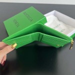 2025年7月7日入荷新作 Bottega Veneta  749940  10  14.5x9.5 極品/正規品同様/人気/革/バッグ/AJ工場