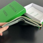 2025年7月7日入荷新作 Bottega Veneta  742330  11.5x9 極品/正規品同様/人気/革/バッグ/AJ工場