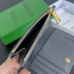 2025年7月7日入荷新作 Bottega Veneta  742330  11.5x9 極品/正規品同様/人気/革/バッグ/AJ工場