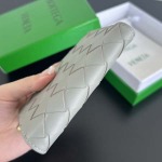 2025年7月7日入荷新作 Bottega Veneta  742330  11.5x9 極品/正規品同様/人気/革/バッグ/AJ工場