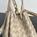 2025年7月7日入荷新作  Bottega Venetaintrecciato  mini   Bottega Veneta  knot   796569 Size21X17X16.5cm  極品/正規品同様/人気/革/バッグ/AJ工場