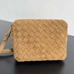 2025年7月7日入荷新作  Bottega Venetaintrecciato  mini   Bottega Veneta  knot   796569 Size21X17X16.5cm  極品/正規品同様/人気/革/バッグ/AJ工場