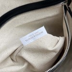 2025年7月7日入荷新作 Bottega Veneta新作 getaway    815783     SIZE:39x33.5x8.5 極品/正規品同様/人気/革/バッグ/AJ工場
