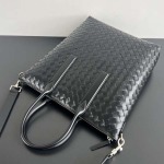 2025年7月7日入荷新作 Bottega Veneta新作 getaway    815783     SIZE:39x33.5x8.5 極品/正規品同様/人気/革/バッグ/AJ工場