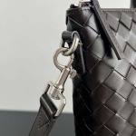 2025年7月7日入荷新作 Bottega Veneta新作 getaway    815783     SIZE:39x33.5x8.5 極品/正規品同様/人気/革/バッグ/AJ工場