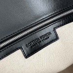 2025年7月7日入荷新作 Bottega Veneta 新作 795102       SIZE:；41x32x8 極品/正規品同様/人気/革/バッグ/AJ工場