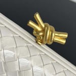 2025年7月7日入荷新作 Bottega Veneta 新作    (717622 25cm)   SIZE:25x10x5 極品/正規品同様/人気/革/バッグ/AJ工場