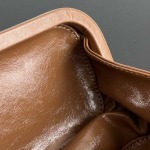 2025年7月7日入荷新作 Bottega Veneta 新作    (717622 25cm)   SIZE:25x10x5 極品/正規品同様/人気/革/バッグ/AJ工場